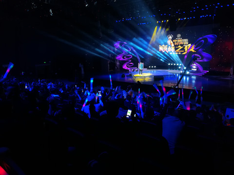 科技引领夜生活革命，全新智能酒吧DJ舞曲排行系统排行出炉