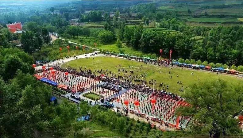 关山最新招募揭秘，新成员魅力带你领略独特世界！