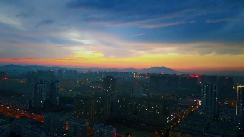 苹果最新系统桌面深度解析，绝美新风尚的细致展现