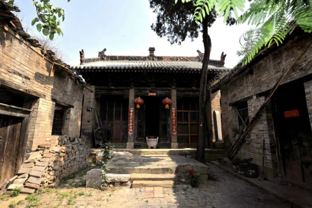 高平西街改造背后的故事与心灵之旅，自然美景探索之旅最新动态