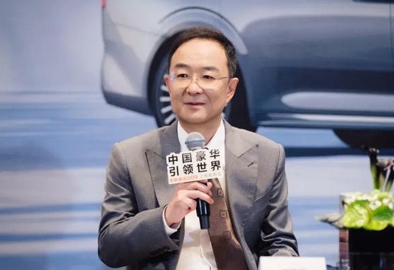 蓝灯新纪元，智能科技重塑生活，前所未有的智能时代体验
