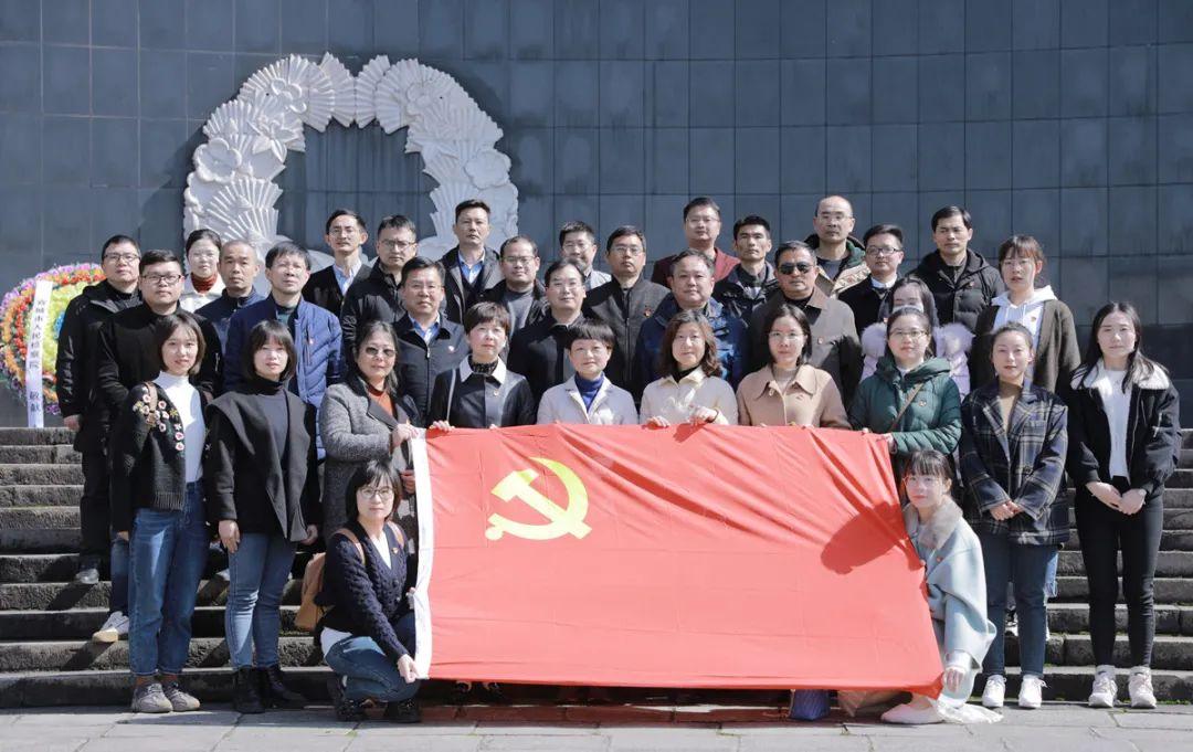 美国明星图片，星光熠熠的力量与自信之旅