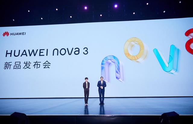 时尚前沿全新高科技产品引领潮流之巅，未来生活趋势展望