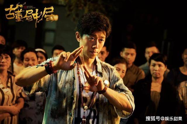 皇帝专业户演员，演技成就人生舞台，自信点亮皇帝之路
